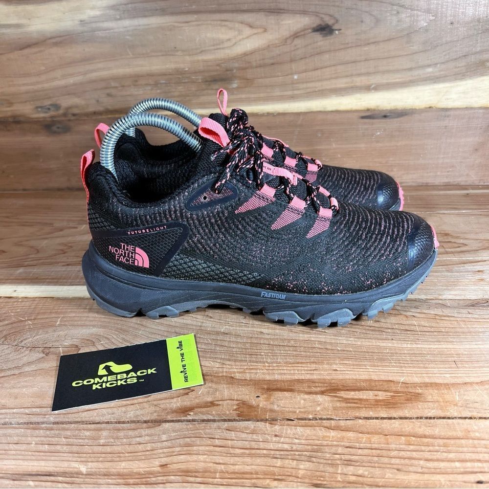 The North Face Ultra Fastpack Hiking Shoes III GTX Womens Size 7 Black Pink
